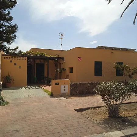 Estudio Orquidea דירה *