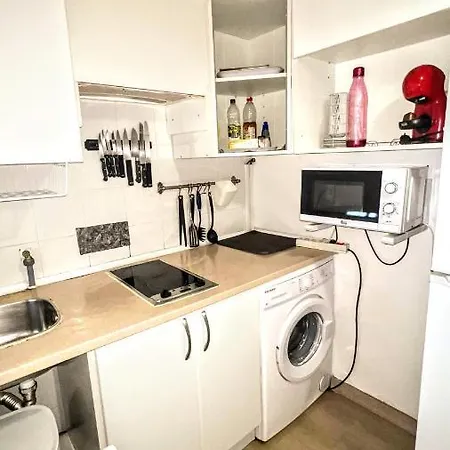 Estudio Orquidea Apartman
